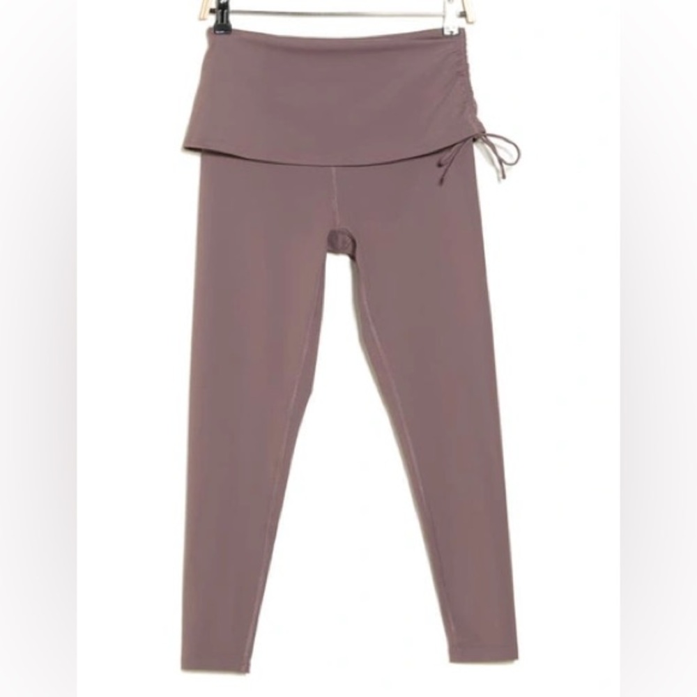 LIKE NEW APANA Twinkle Foldover 7/8 Cropped Legging in Sparrow- Tie on side